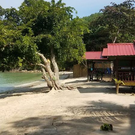 The Beachaven Chalets, Kota Belud ภายนอก รูปภาพ