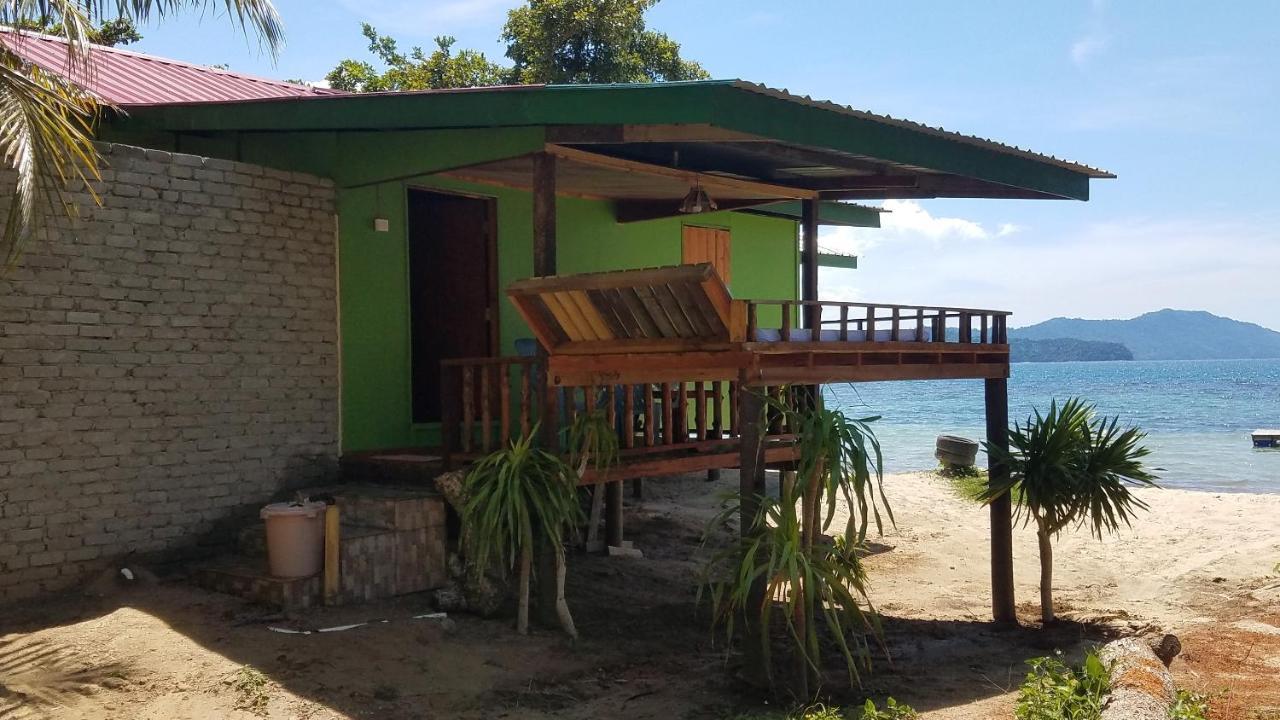 The Beachaven Chalets, Kota Belud ภายนอก รูปภาพ